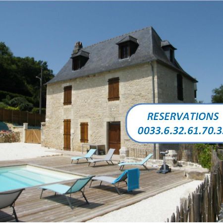 DEMEURE PERIGOURDINE ENTIEREMENT CLIMATISEE avec PISCINE PRIVEE La Bachellerie Exterior foto