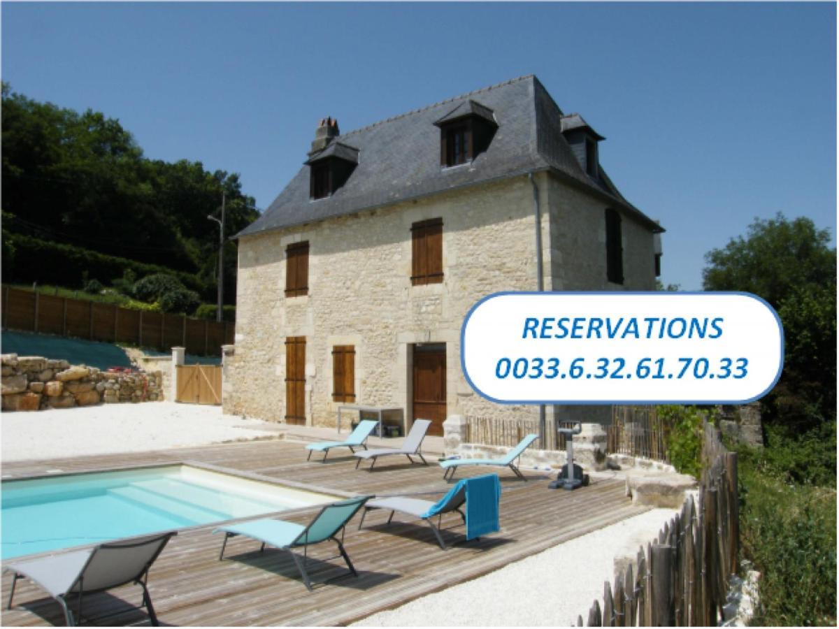 DEMEURE PERIGOURDINE ENTIEREMENT CLIMATISEE avec PISCINE PRIVEE La Bachellerie Exterior foto